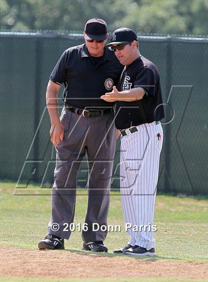 Thumbnail 3 in South Hills vs. Damien (CIF SS D2 Semifinal) photogallery.