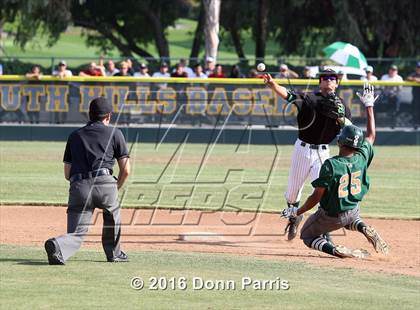Thumbnail 3 in South Hills vs. Damien (CIF SS D2 Semifinal) photogallery.