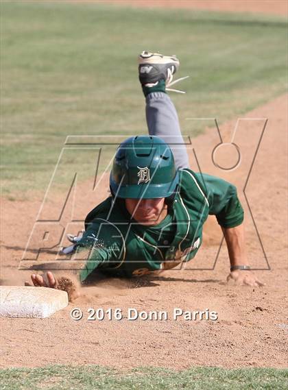 Thumbnail 3 in South Hills vs. Damien (CIF SS D2 Semifinal) photogallery.