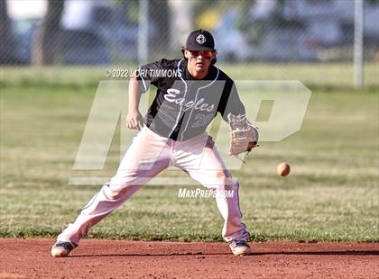 Thumbnail 3 in Saratoga vs. Oak Grove photogallery.