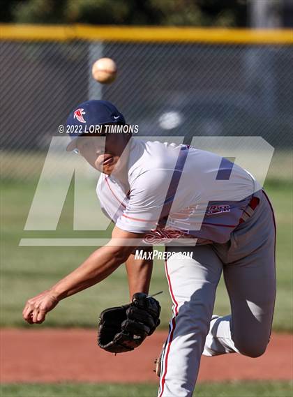 Thumbnail 3 in Saratoga vs. Oak Grove photogallery.