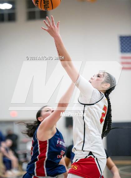 Thumbnail 3 in Apex Friendship vs. Elizabeth Seton (Battle in the Bull Invitational) photogallery.