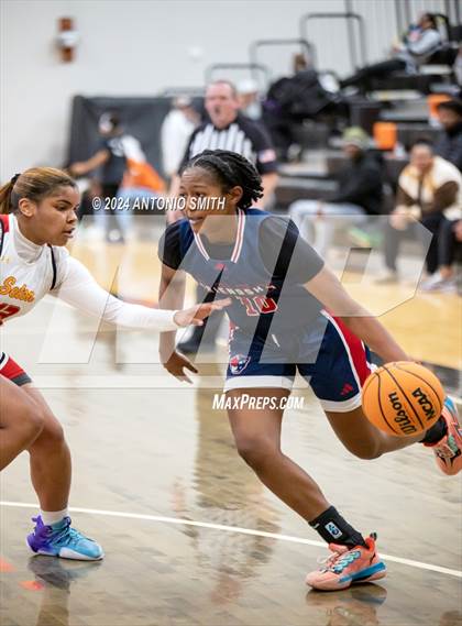 Thumbnail 2 in Apex Friendship vs. Elizabeth Seton (Battle in the Bull Invitational) photogallery.