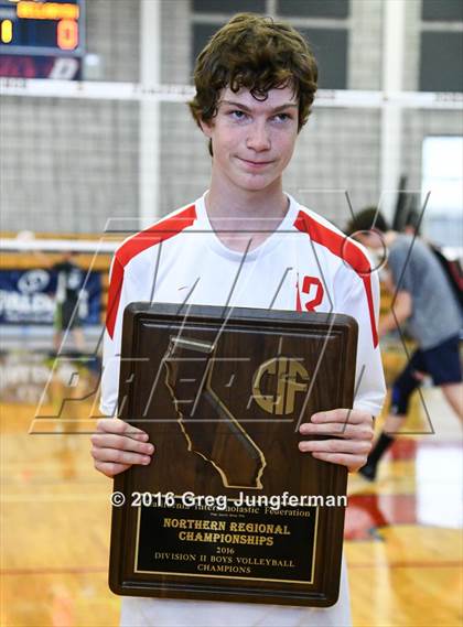 Thumbnail 1 in Leigh vs. Saratoga (CIF NorCal Regional D2 Final) photogallery.