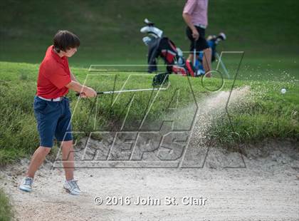 Thumbnail 1 in TSSAA 8AAA District Tournament photogallery.