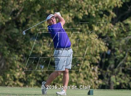 Thumbnail 2 in TSSAA 8AAA District Tournament photogallery.
