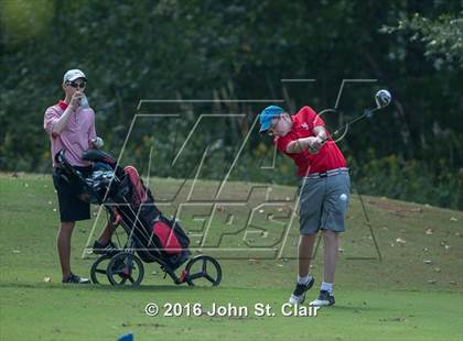 Thumbnail 3 in TSSAA 8AAA District Tournament photogallery.