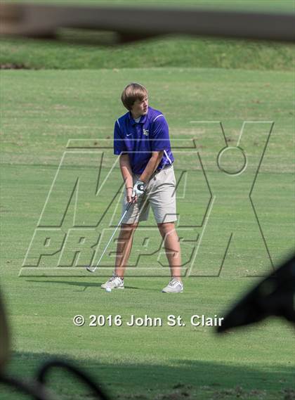 Thumbnail 1 in TSSAA 8AAA District Tournament photogallery.