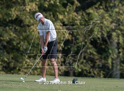 Thumbnail 2 in TSSAA 8AAA District Tournament photogallery.