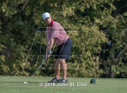 Thumbnail 3 in TSSAA 8AAA District Tournament photogallery.