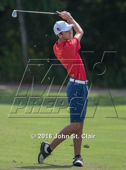 Thumbnail 1 in TSSAA 8AAA District Tournament photogallery.
