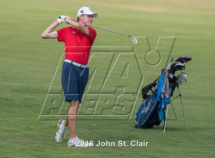 Thumbnail 3 in TSSAA 8AAA District Tournament photogallery.