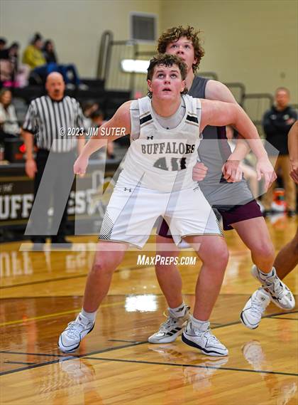Thumbnail 3 in Giddings vs Fayetteville photogallery.