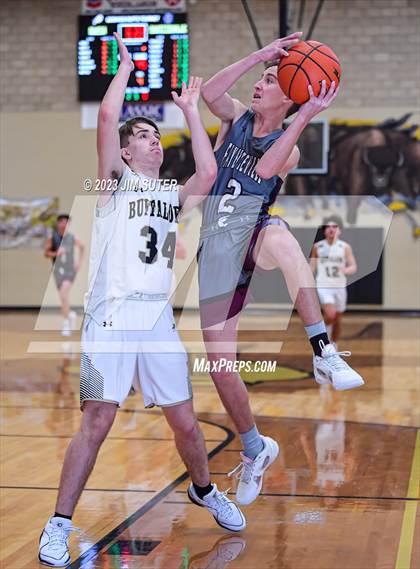 Thumbnail 2 in Giddings vs Fayetteville photogallery.