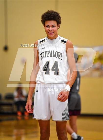 Thumbnail 2 in Giddings vs Fayetteville photogallery.