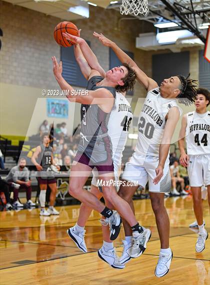 Thumbnail 3 in Giddings vs Fayetteville photogallery.