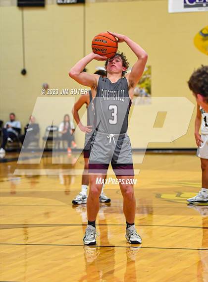 Thumbnail 3 in Giddings vs Fayetteville photogallery.
