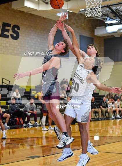 Thumbnail 1 in Giddings vs Fayetteville photogallery.