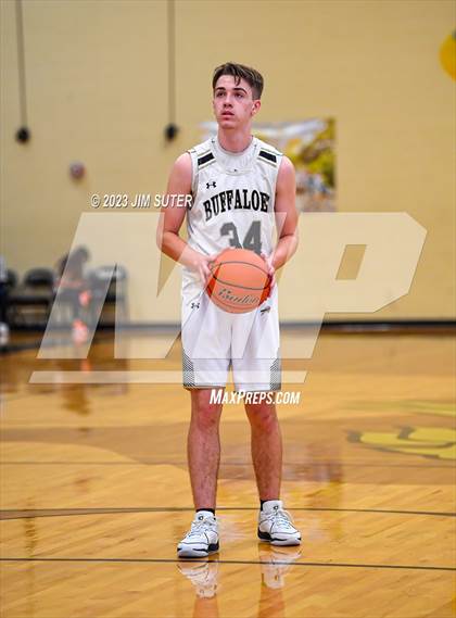 Thumbnail 3 in Giddings vs Fayetteville photogallery.