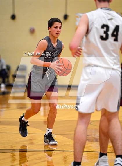 Thumbnail 1 in Giddings vs Fayetteville photogallery.
