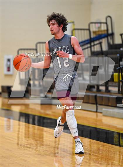 Thumbnail 3 in Giddings vs Fayetteville photogallery.