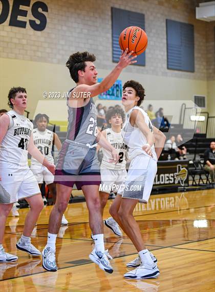 Thumbnail 2 in Giddings vs Fayetteville photogallery.