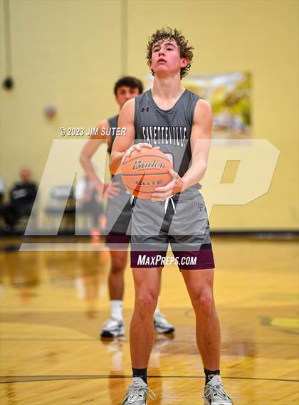 Thumbnail 2 in Giddings vs Fayetteville photogallery.