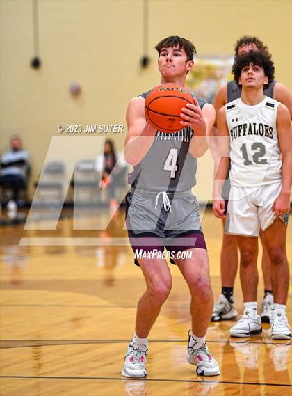 Thumbnail 2 in Giddings vs Fayetteville photogallery.