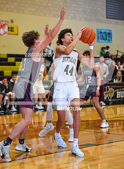 Thumbnail 3 in Giddings vs Fayetteville photogallery.