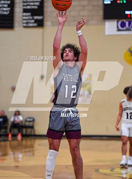 Thumbnail 1 in Giddings vs Fayetteville photogallery.
