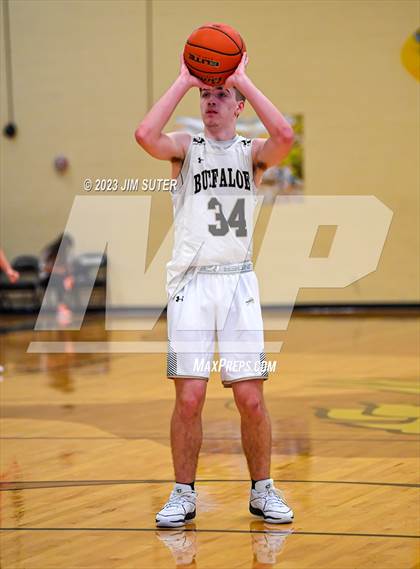 Thumbnail 1 in Giddings vs Fayetteville photogallery.