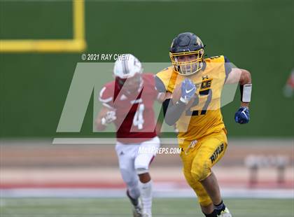 Thumbnail 1 in Rifle vs. The Classical Academy (CHSAA 3A Championship) photogallery.