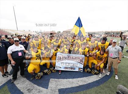 Thumbnail 2 in Rifle vs. The Classical Academy (CHSAA 3A Championship) photogallery.