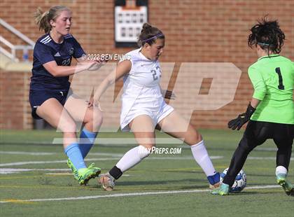 Thumbnail 2 in Lovett vs Pace Academy (GHSA 2A Championship) photogallery.
