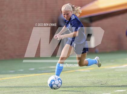 Thumbnail 2 in Lovett vs Pace Academy (GHSA 2A Championship) photogallery.