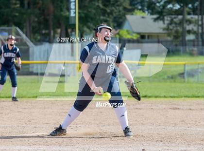 Thumbnail 3 in Tyee @ River Ridge photogallery.