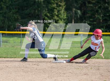 Thumbnail 2 in Tyee @ River Ridge photogallery.