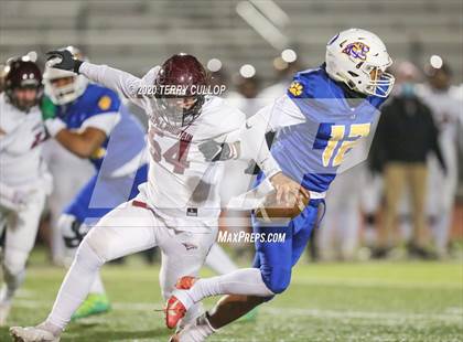 Thumbnail 3 in Maple Mountain vs. Orem (UHSAA 5A Semifinal) photogallery.