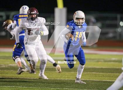 Thumbnail 3 in Maple Mountain vs. Orem (UHSAA 5A Semifinal) photogallery.