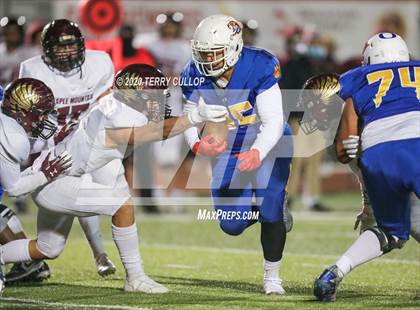 Thumbnail 3 in Maple Mountain vs. Orem (UHSAA 5A Semifinal) photogallery.