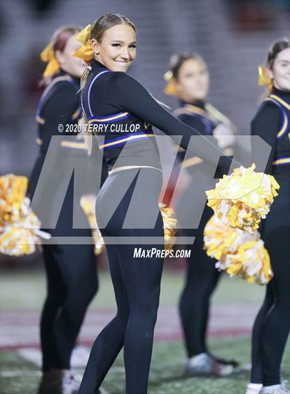 Thumbnail 1 in Maple Mountain vs. Orem (UHSAA 5A Semifinal) photogallery.