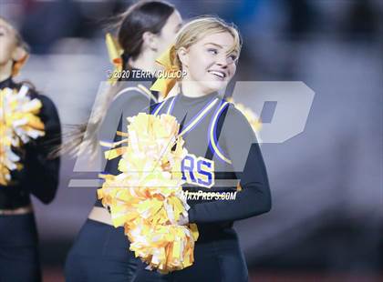 Thumbnail 3 in Maple Mountain vs. Orem (UHSAA 5A Semifinal) photogallery.
