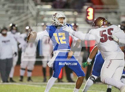 Thumbnail 3 in Maple Mountain vs. Orem (UHSAA 5A Semifinal) photogallery.