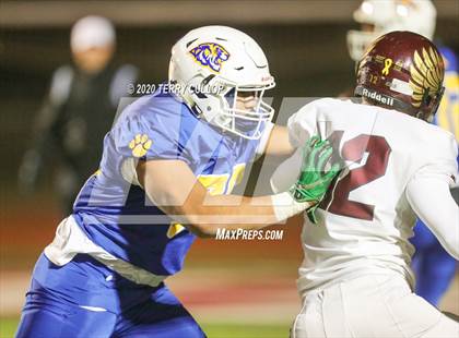 Thumbnail 2 in Maple Mountain vs. Orem (UHSAA 5A Semifinal) photogallery.