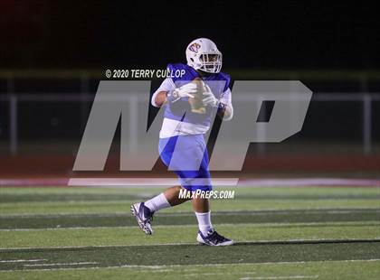 Thumbnail 1 in Maple Mountain vs. Orem (UHSAA 5A Semifinal) photogallery.