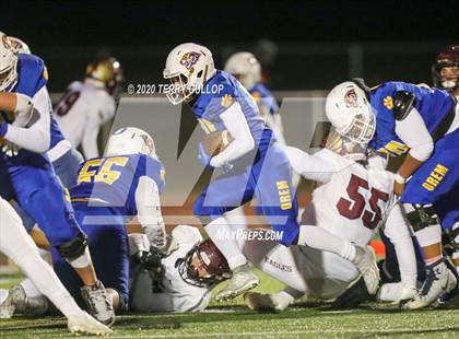 Thumbnail 2 in Maple Mountain vs. Orem (UHSAA 5A Semifinal) photogallery.