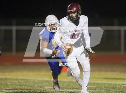Thumbnail 3 in Maple Mountain vs. Orem (UHSAA 5A Semifinal) photogallery.