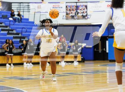 Thumbnail 1 in Alpharetta @ Chattahoochee photogallery.