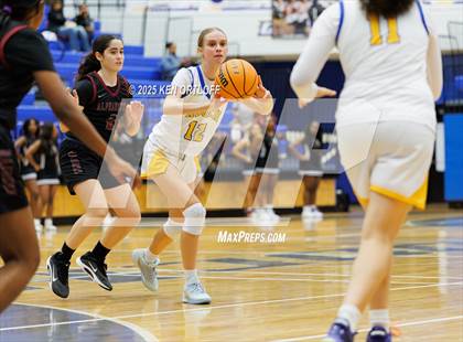 Thumbnail 1 in Alpharetta @ Chattahoochee photogallery.