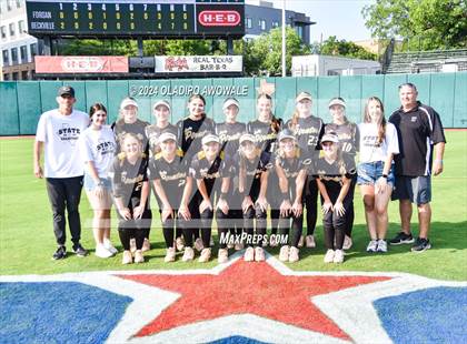 Thumbnail 2 in Crawford @ Shiner (UIL 2A Softball Semifinal) photogallery.